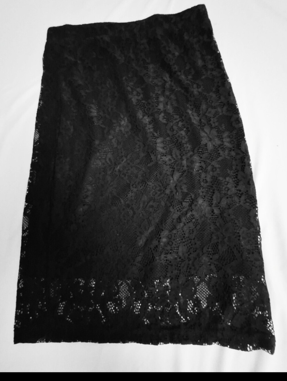 Jacqueline De Yong NWT Classic Black Lace Pencil Skirt- Lined. Ladies M